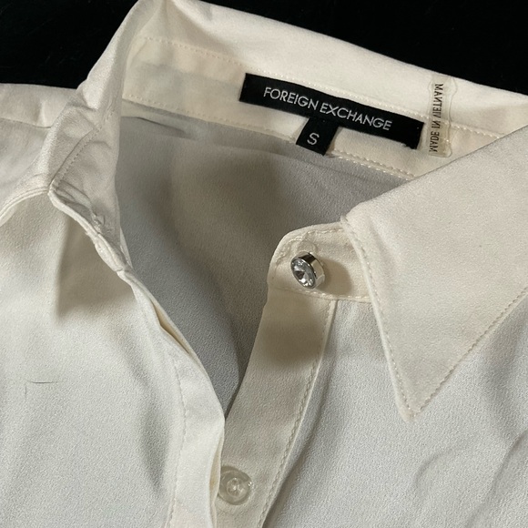 FOREIGN EXCHANGE Linked Peplum Blouse | S - Picture 3 of 4